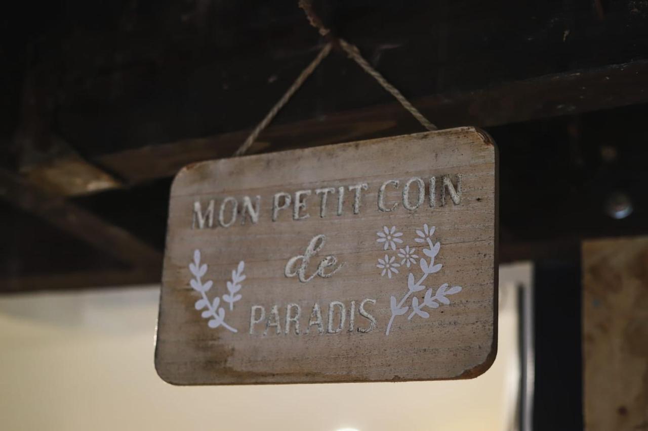 Bed and Breakfast Aux Secrets D'Agathe Plan  Exterior foto